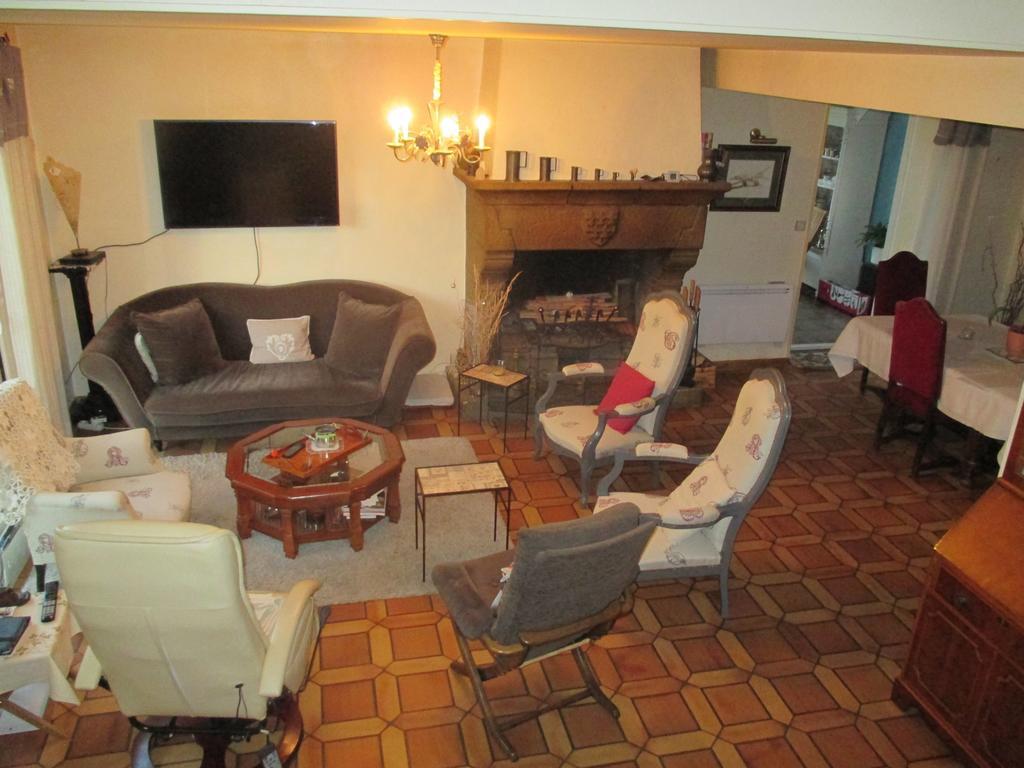 Le Clos Des Fontaines Plouer-sur-Rance Екстер'єр фото